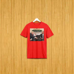 Obama 2028 Flips Off Trump Meme T-Shirt