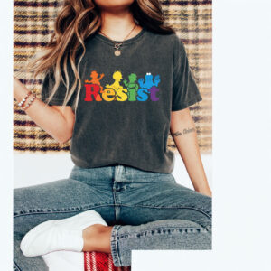 Save PBS Resist 2025 T-Shirt