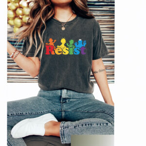Save PBS Resist 2025 T-Shirt